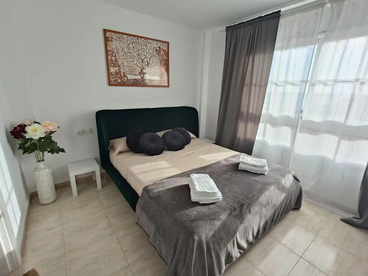 Apartamento Familiar Arcoiris Primera Linea De La Playa 칼라오살바헤 스페인